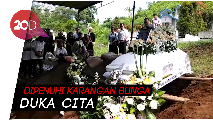 Ayah Didik Nini Thowok Dimakamkan di Temanggung