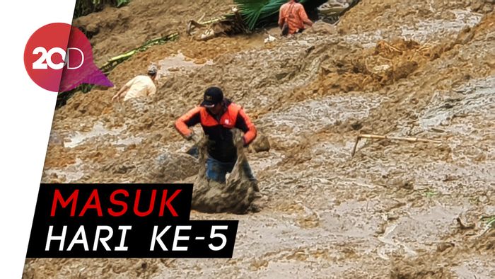 Ikhtiar Tim Gabungan Mencari 15 Korban Longsor Sukabumi