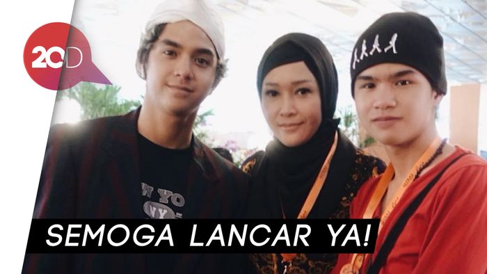 Berangkat Umrah Bareng Al dan Dul, Maia Estianty Minta Doa