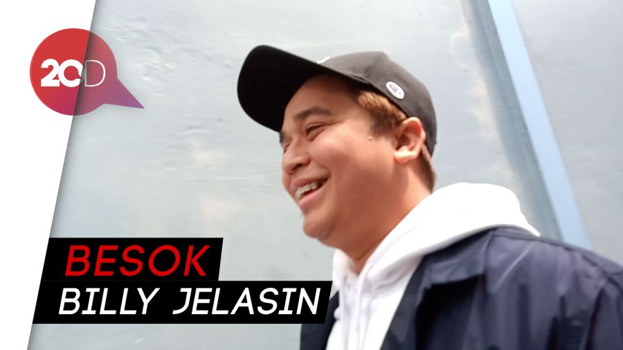 Adik Disebut Jadi Tukang Parkir, Billy Syahputra Hanya Cengar-cengir