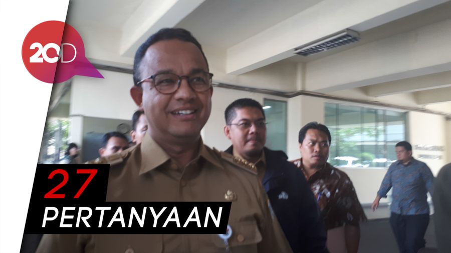 Anies Penuhi Panggilan Bawaslu, Klarifikasi Salam 2 Jari