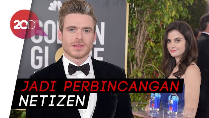 Gadis Pembawa Air Minum Jadi Photobomb Selebriti di Golden Globe
