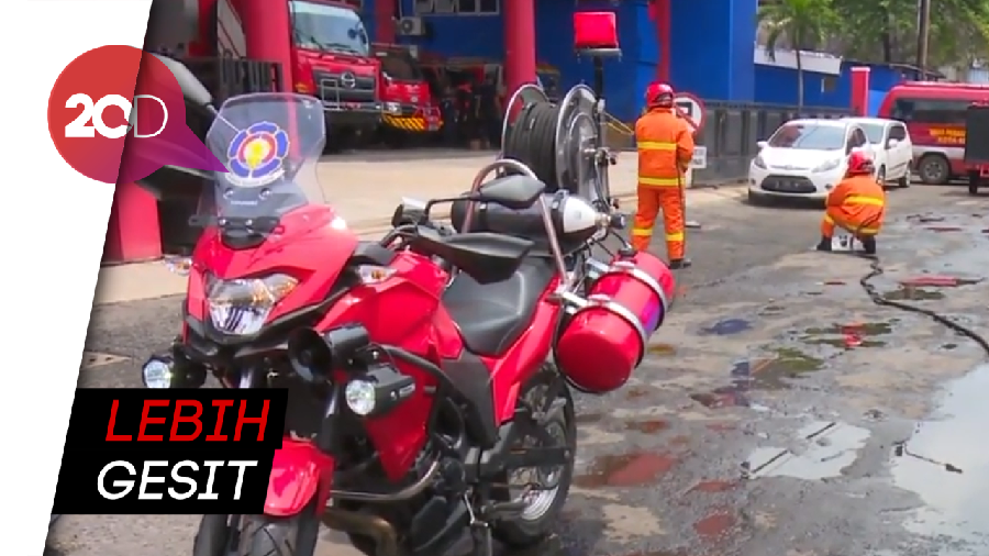  Perkenalkan! Si Merah Motor Pemadam Kebakaran di Surabaya