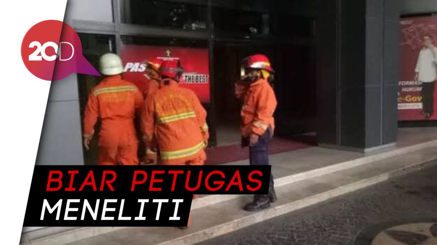 Gedung Sekjen Terbakar, Menkum HAM: Ruang Kerja Aman