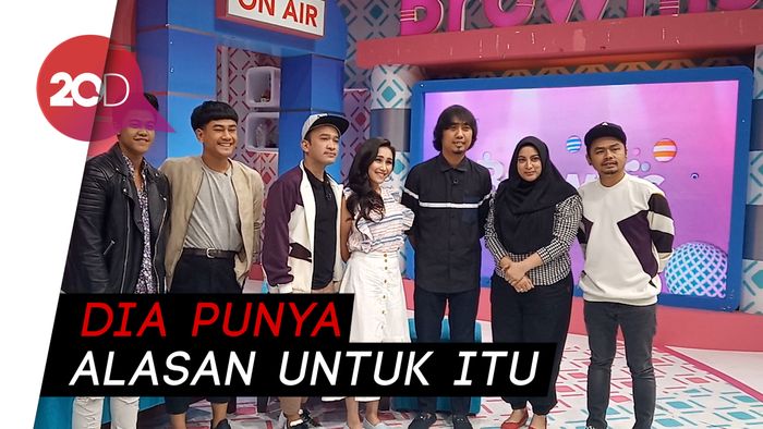 Sahabat Ngaku Kaget Lihat Foto Bugil Vanessa Angel Tersebar