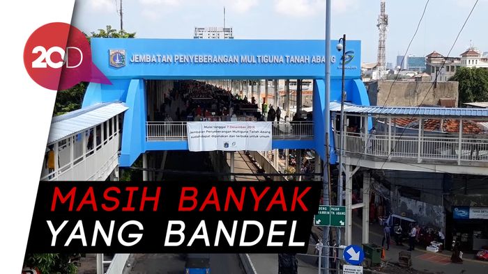 Duh! Skybridge Tanah Abang Sudah Beroperasi, Tapi…