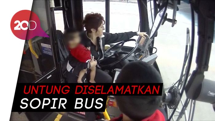 Duh, Ada Balita Keluyuran Sendiri di Jalanan Amerika