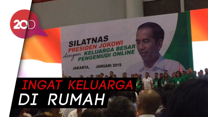 Dear Driver Online, Jokowi Pesan Jangan Main HP Saat Nyetir