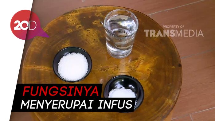 Atasi Diare Pertama dengan Buat Cairan Oralit Sendiri!