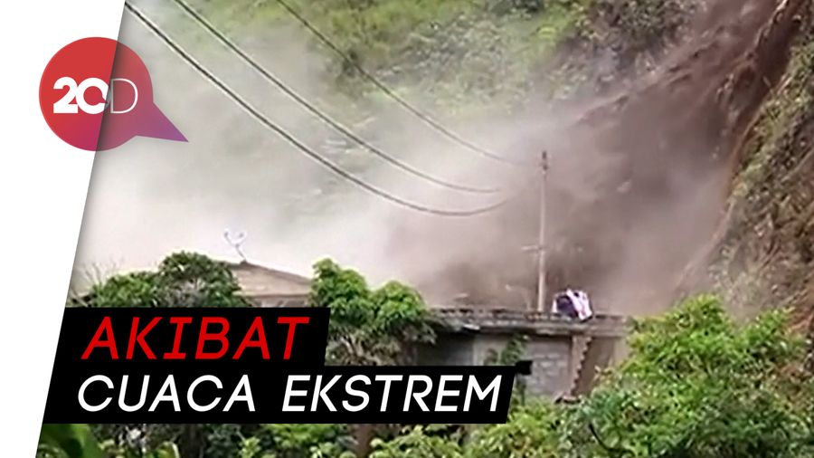Ngeri! Detik-detik Longsor di Pegunungan Peru 