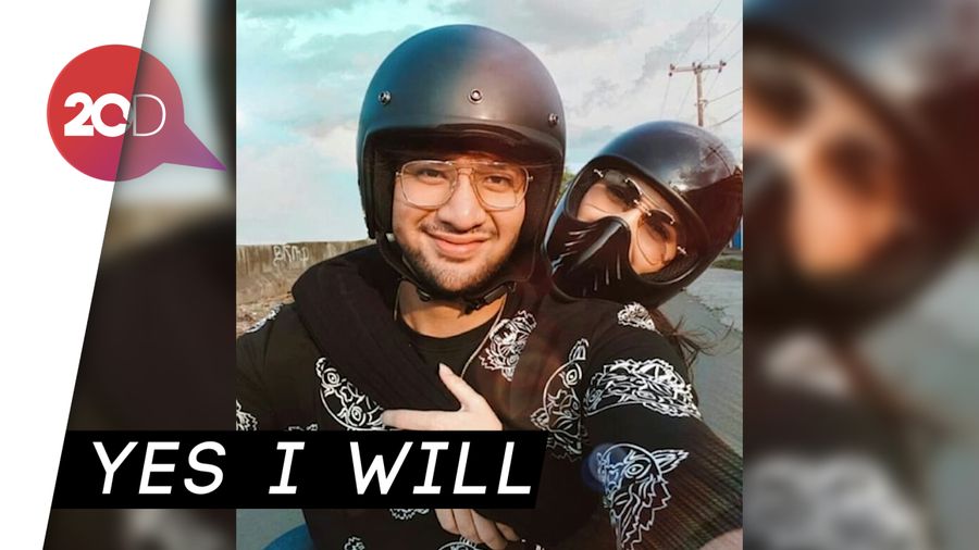 Selamat! Irish Bella Resmi Dilamar Ammar Zoni