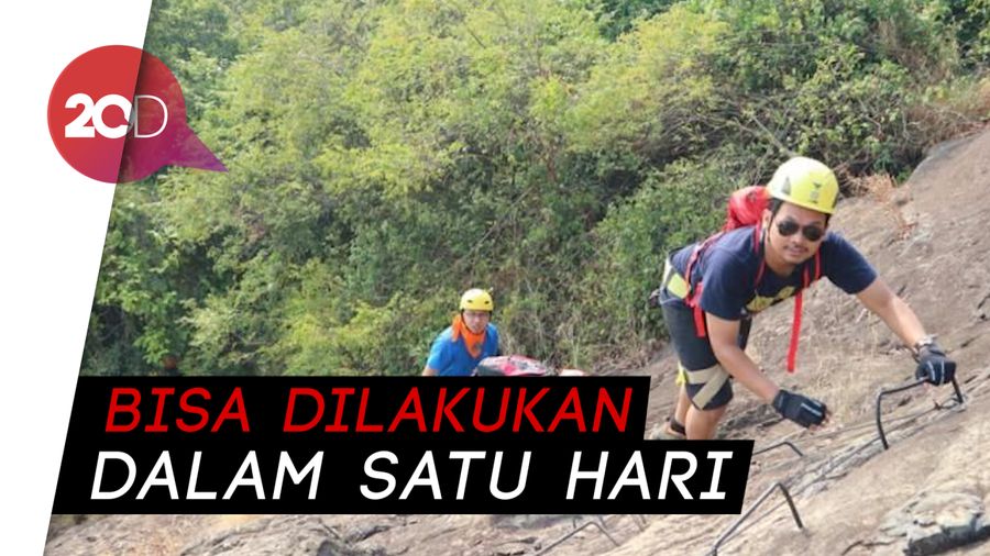 Wisata Purwakarta: Habis Manjat, Makan Ayam Kampung Goreng