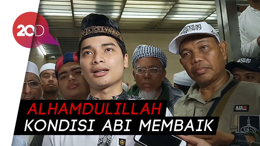 Jamaah Gelar Doa Bersama untuk Kesembuhan Ustaz Arifin Ilham