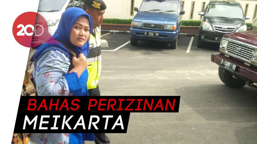 Eks Bupati Bekasi Ngaku Konsultasi dengan Aher di Sidang Meikarta