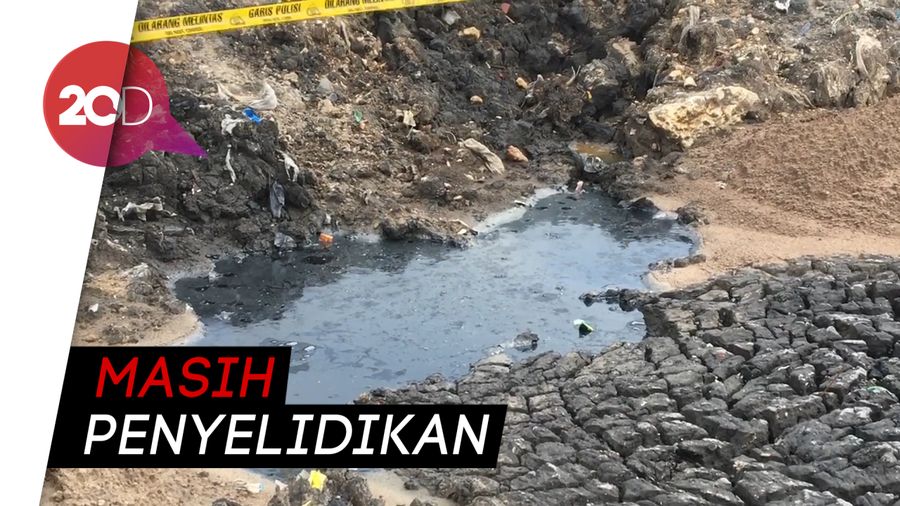 Polisi Buru Pelaku Pembuang Limbah di Lahan Kosong Bekasi