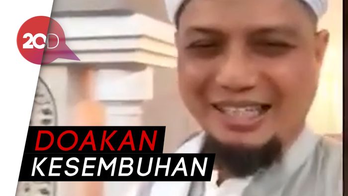 Aw! Sapaan Mesra Ustaz Arifin Ilham untuk Ketiga Istrinya
