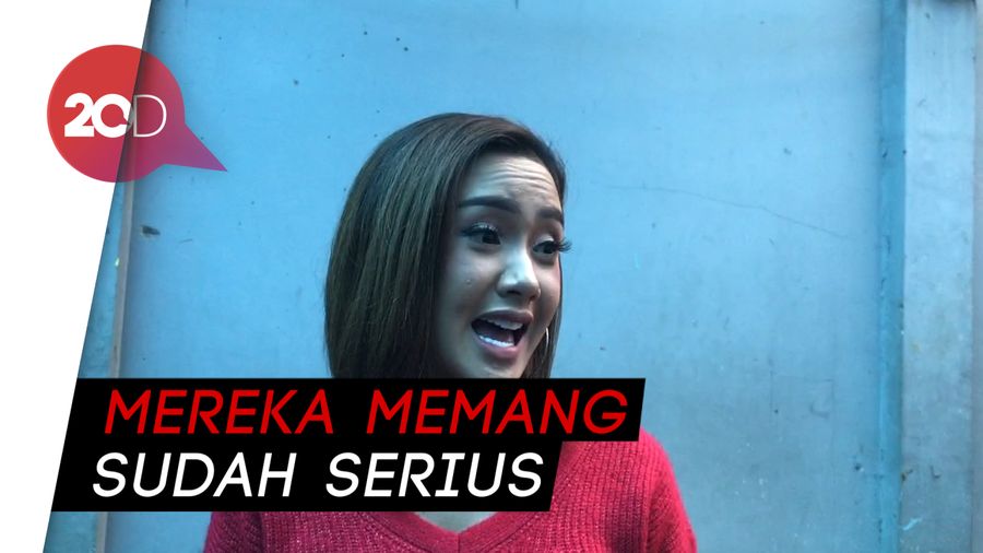 Siti Badriah Dilamar Kekasih, Cita Citata Ikut Bahagia