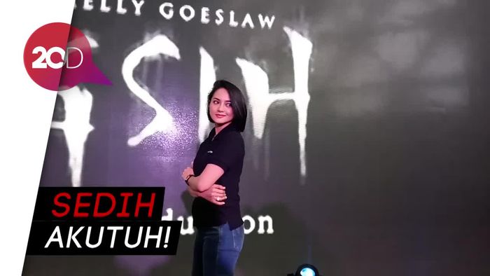 Potong Rambut, Ririn Ekawati Stress Tak Punya Kekasih?