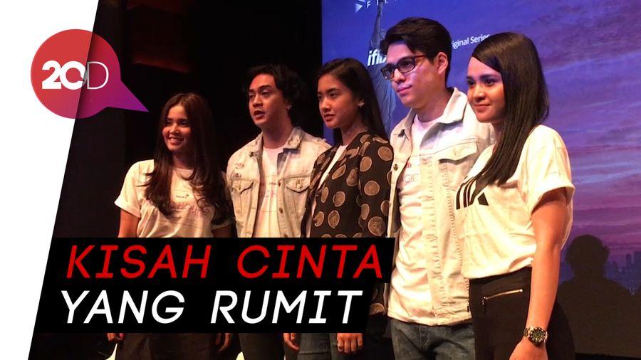 Maxime Bouttier Jadi Cowok Super Setia di  Magic Hour: The Series 2