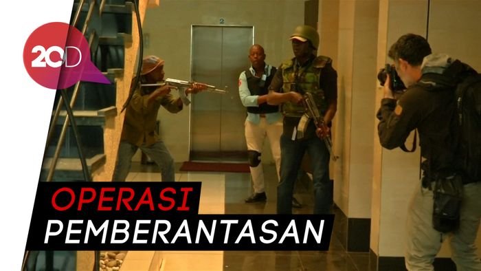 Polisi Diterjunkan ke Lokasi Serangan Teror