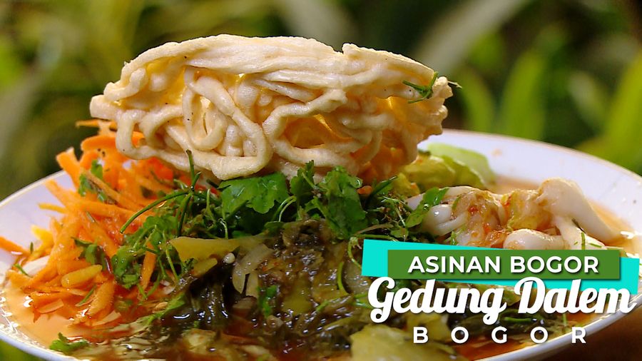 Segarnya Asinan Bogor di Gedung Dalam, Bogor