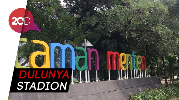 Sejenak Menepi di Taman Menteng, Lupakan Macet & Polusi