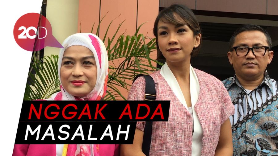 Melanie dan Angga Tetap Berhubungan Baik Walau Sudah Cerai