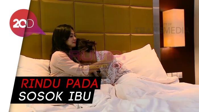 Eksklusif Curhat Vanessa Angel: Butuh Pelukan...