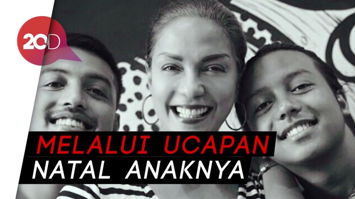 Beredar Video Soraya Haque Hias Pohon Natal, Pindah Agama?