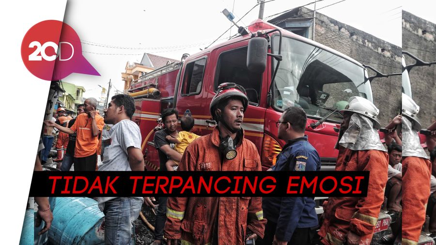 Viral! Vlog Petugas Damkar Dicaci Maki Saat Bertugas