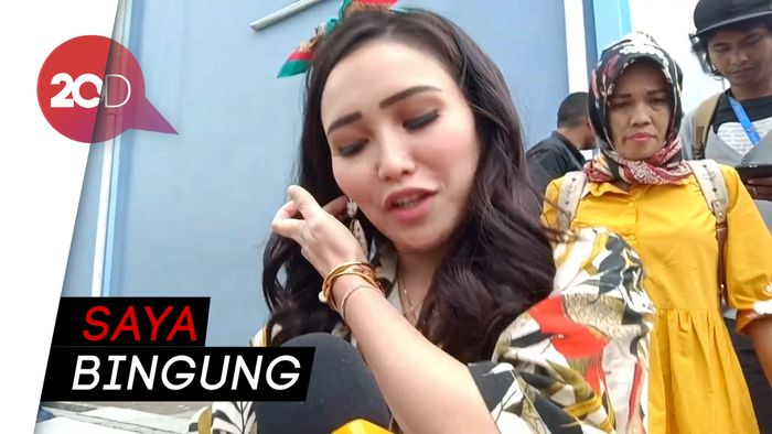Curhat Ayu Ting Ting yang Sudah Sering Dibully dari Kecil