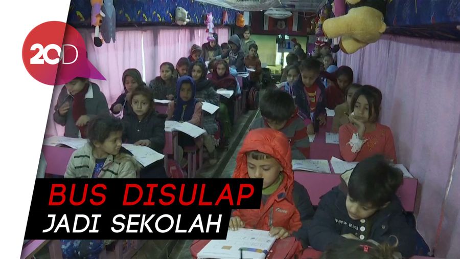 Bus Keliling, Ruang Kelas Tak Lazim di Irak 