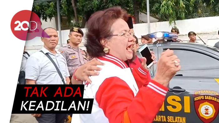 Takbir, Tangis dan Teriakan Pasca Vonis Ahmad Dhani
