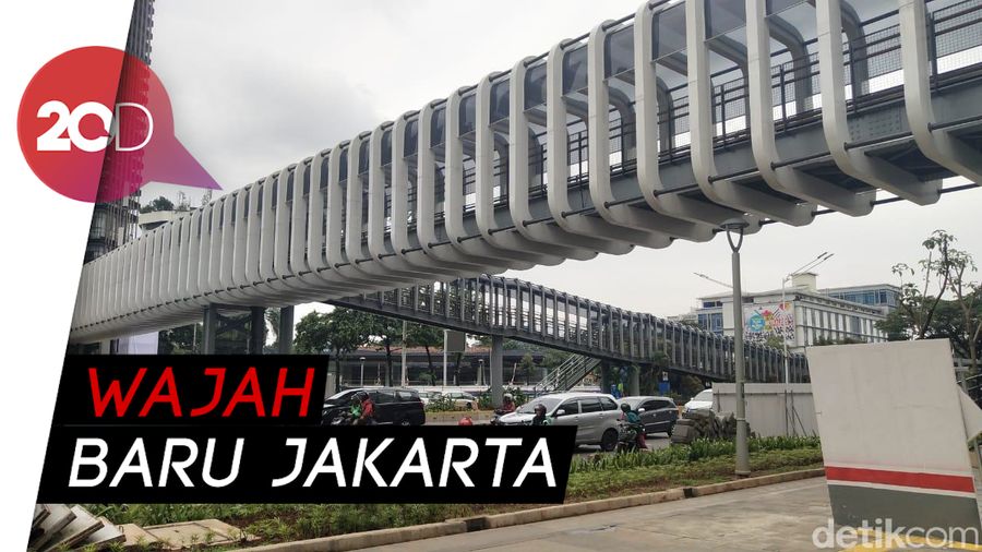 Warga Tak Sabar Jajal JPO Sudirman yang Instagramable