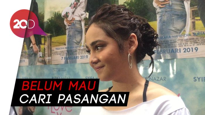 Baru Putus, Syifa Hadju Mau Nikmati Masa Jomblo