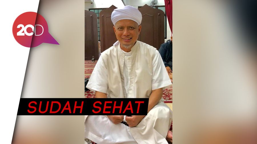 Momen Kepulangan Ustaz Arifin Ilham ke Indonesia