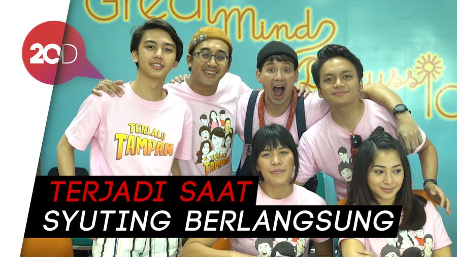 Momen Unforgettable Ari Irham di Film Terlalu Tampan