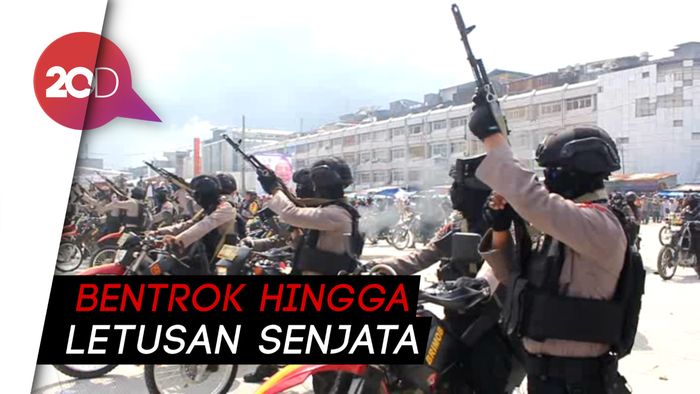 Simulasi Pengamanan Pilpres di Makassar Bak Film Action