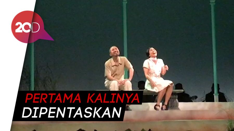 Nyanyi Sunyi Revolusi, Kisah Cinta Tragis Amir Hamzah