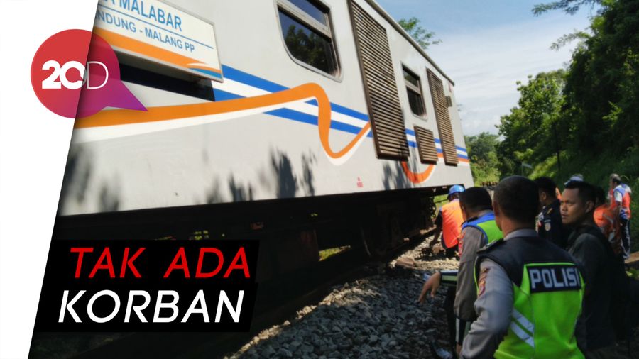 Potret KA Malabar yang Anjlok di Ciamis