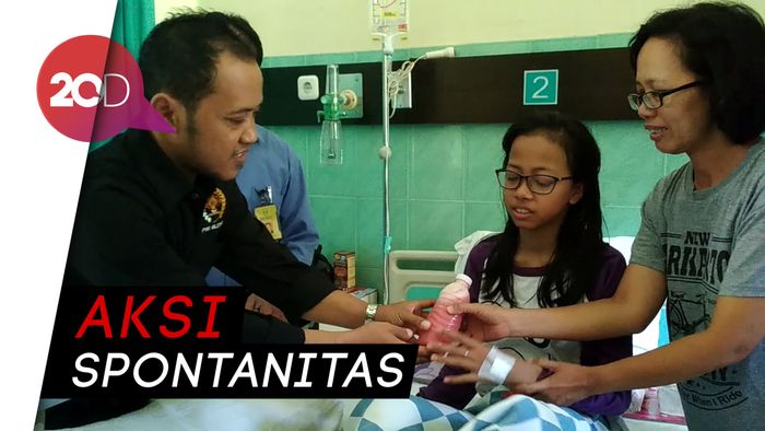 Peringati Hari Pers, Wartawan Bagikan Jus Jambu ke Pasien DB