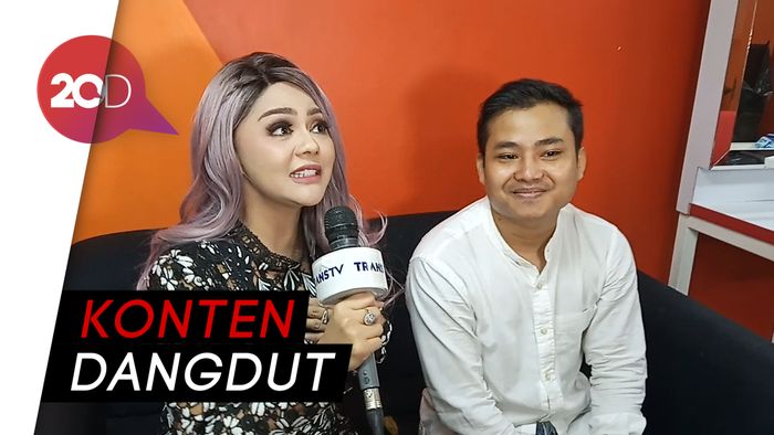 Bikin Konten YouTube, Jenita Janet Tantang Ria Ricis