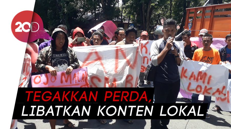 Minta Dipekerjakan, Ratusan Pemuda di Bojonegoro Demo Exxon