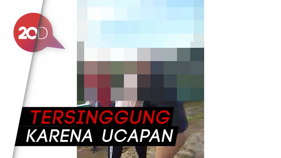 Siswi SMP Maros Saling Jambak, Semata karena Diledek