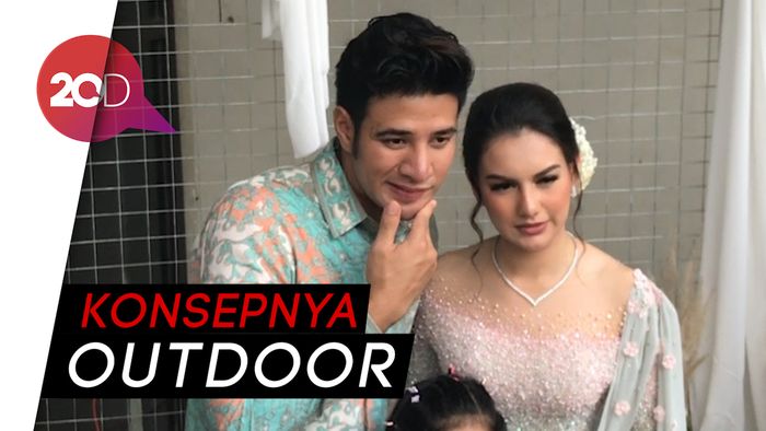 Ammar Zoni dan Irish Bella Rahasiakan Tanggal Pernikahannya