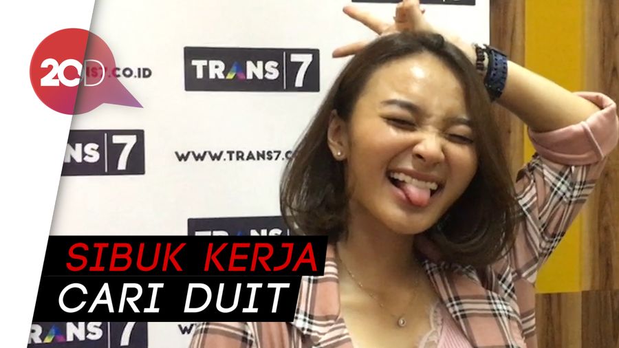 Baru 1 Bulan Pacaran, Young Lex dan Revina VT Putus