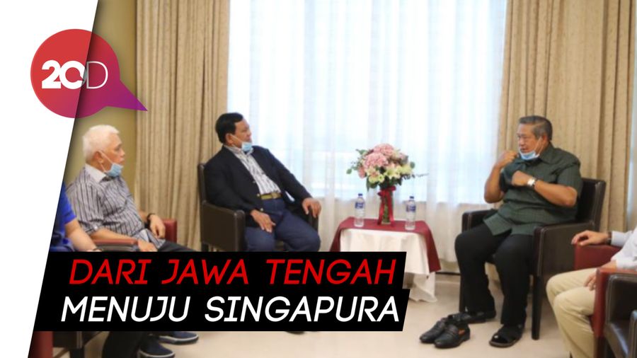 Jenguk Bu Ani di Singapura, Prabowo Disambut Mantan di RS