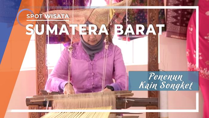Penenun Kain Songket, Tanah Datar, Sumatera Barat