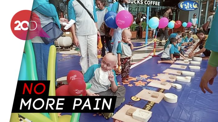 Gandeng Anak Penyintas Kanker Lewat Aksi Berani Gundul