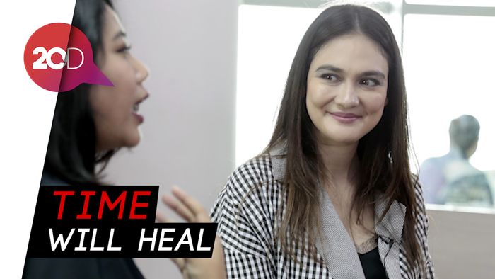 Begini Jawaban Luna Maya Bagaimana Mengobati Patah Hati